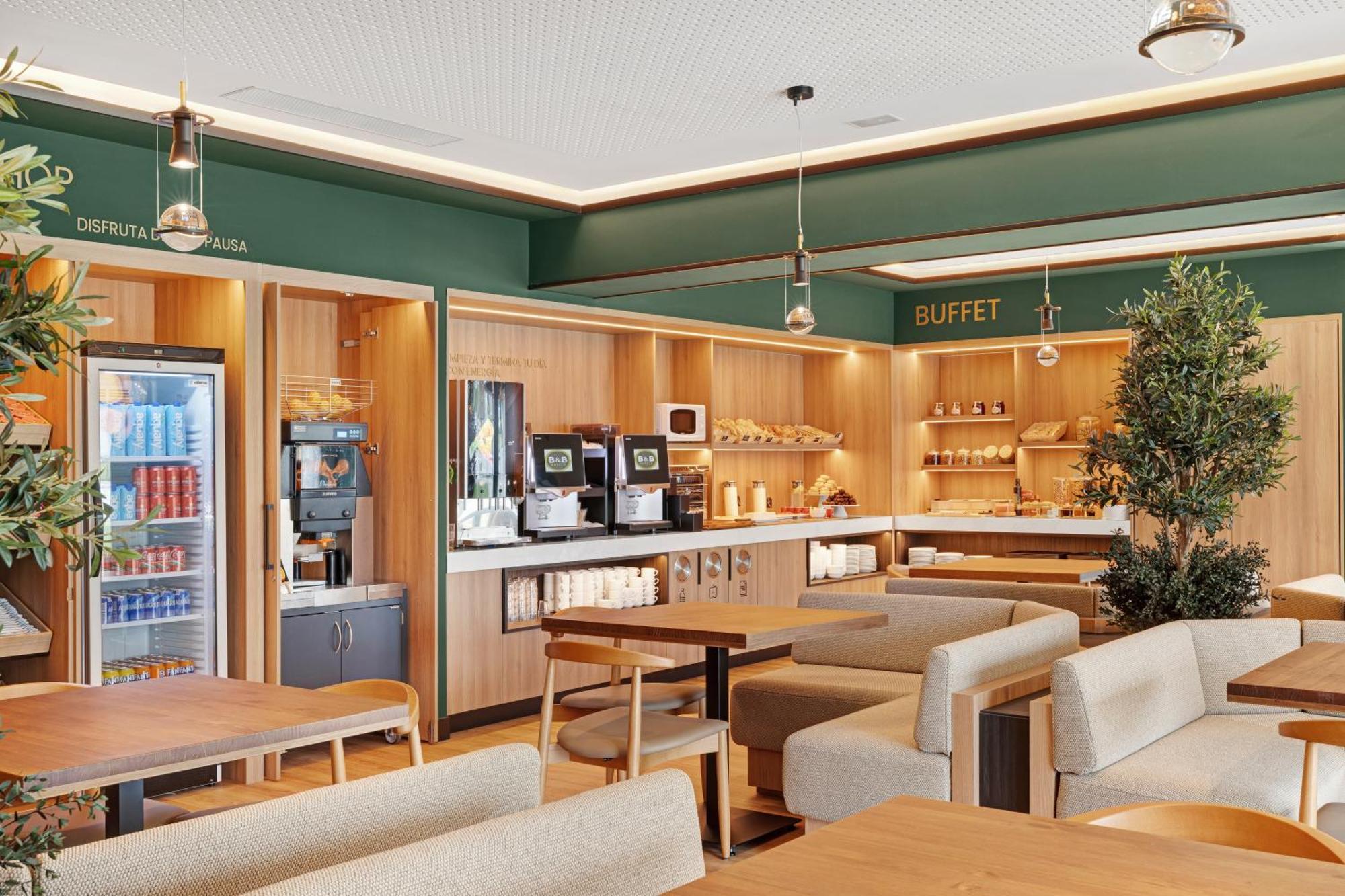 B&B Hotel Santiago ミヤドイロ エクステリア 写真